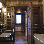 Hotel La Bouitte - Relais & Chateaux 5*